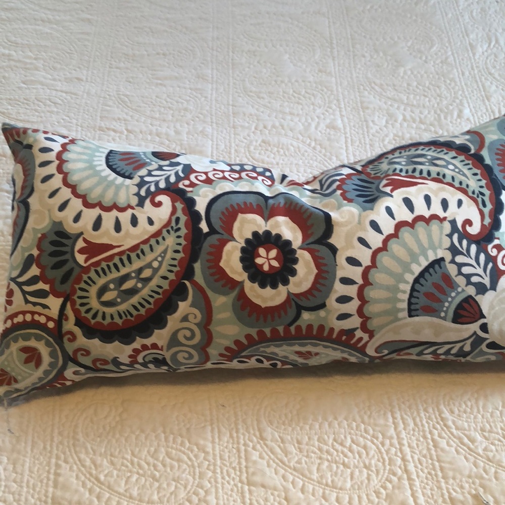 Floral pillow